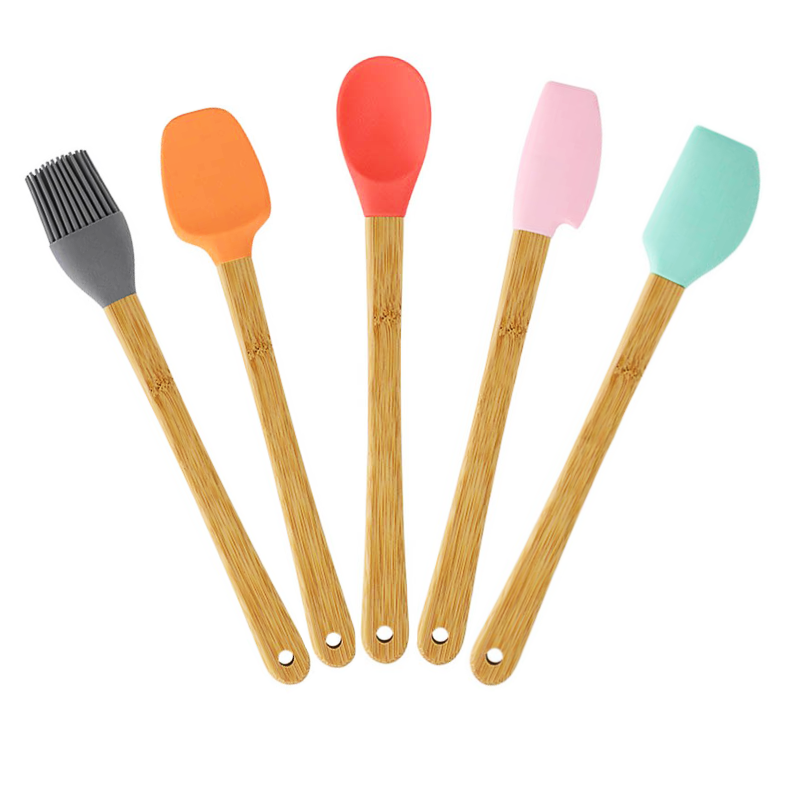 Bộ 5 Dụng Cụ Làm Bánh Bằng Silicon Cán Gỗ - HavaMall - Siêu Thị Hàng Nhập Khẩu Uy Tín